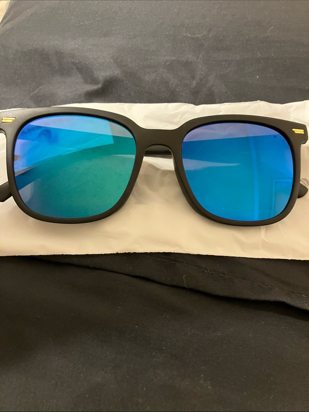 NIB Matte Black Sunglasses with Blue Mirrored Lenses